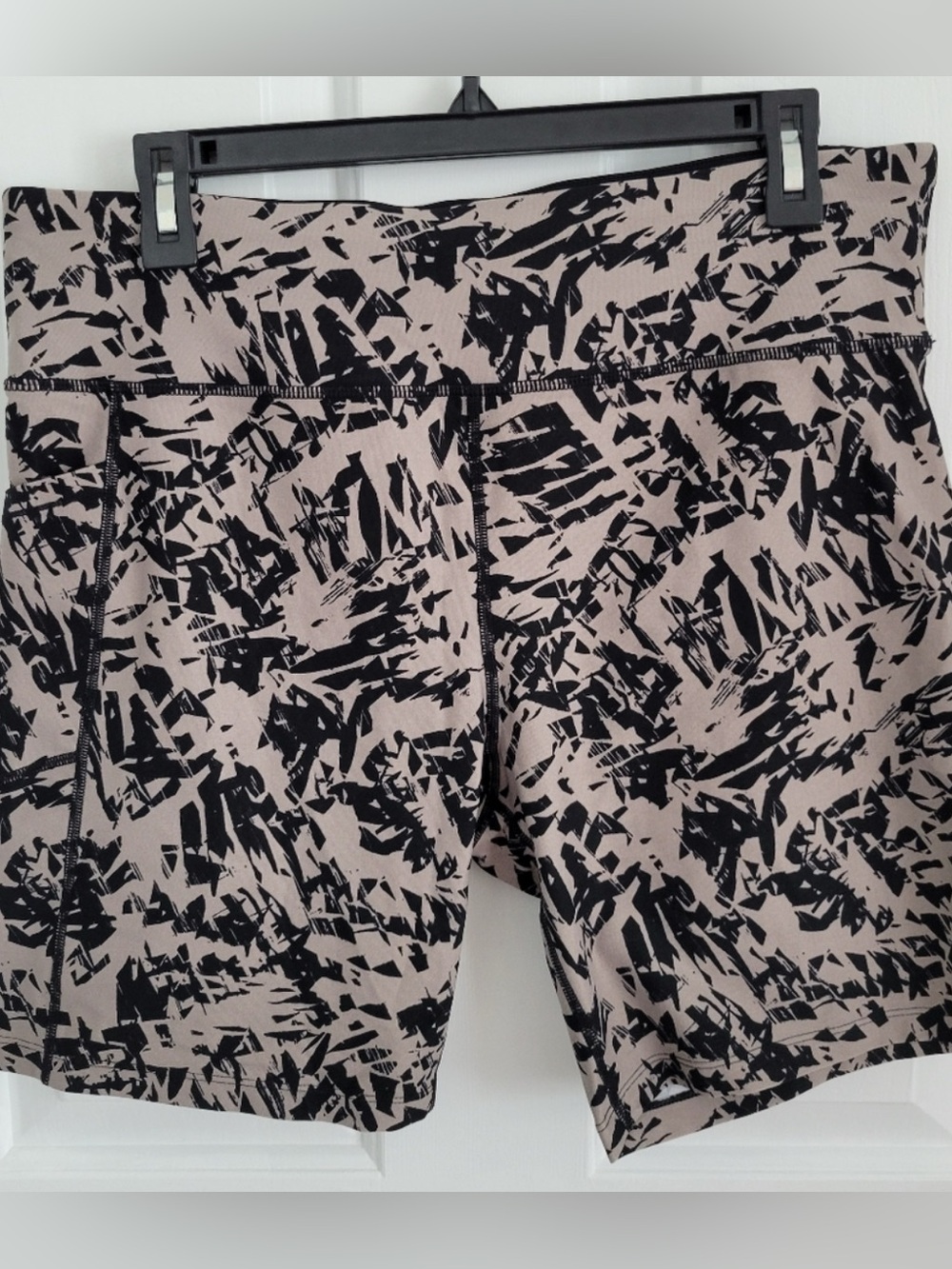 Calvin Klein bike shorts with pockets size XXL